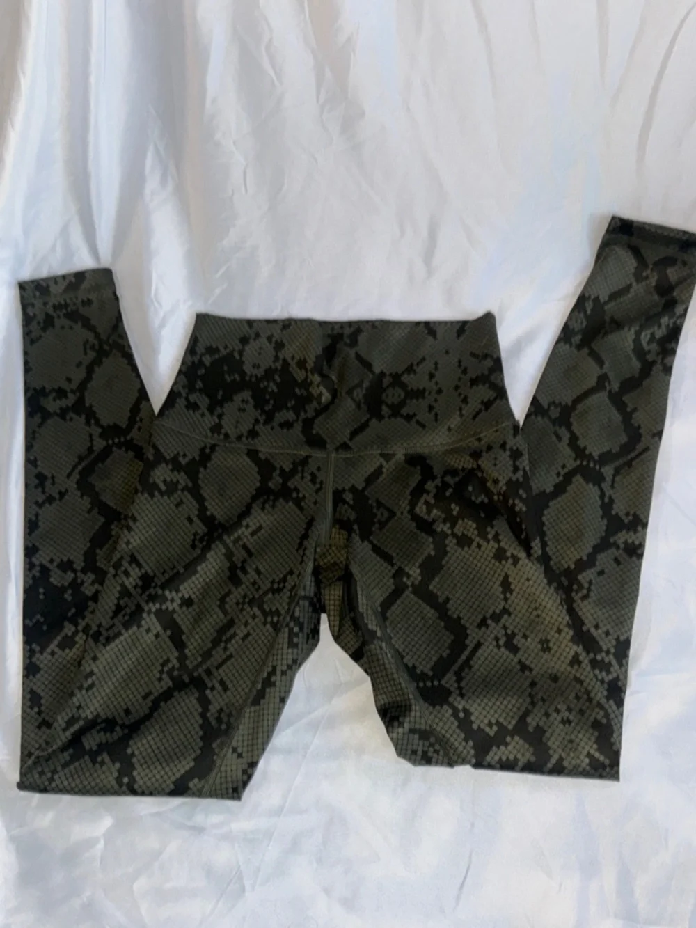 lululemon athletica Olive Green & Black Snake Print Capri Leggings - Picture 7 of 7